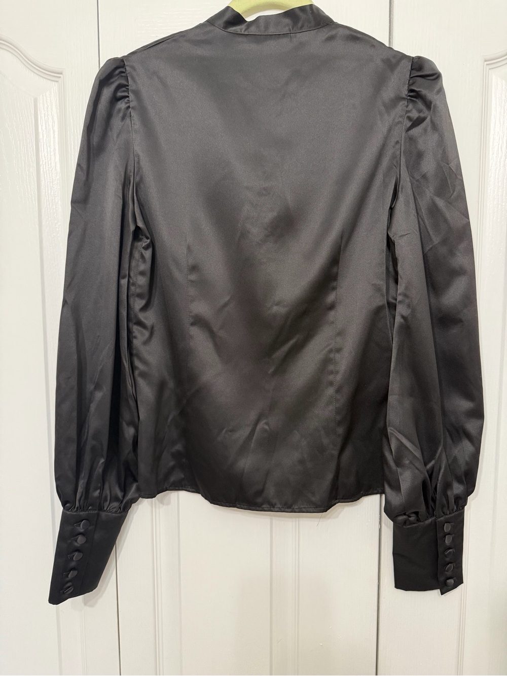 Tom Ford Satin-Look Blouse in Black Size Small Like New - Picture 2 of 8